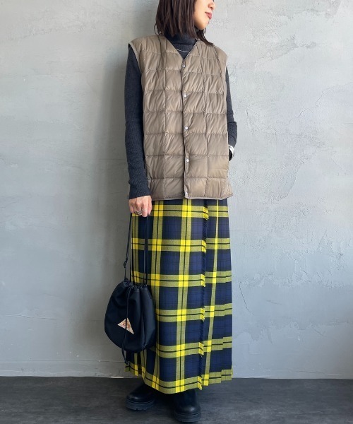 TAION（タイオン）の「【WEB先行予約】[TAION/タイオン] Vネック インナーダウンベスト(WEB限定)（ダウンベスト・レディース・レオパード/オリーブ/ライトグレー/ブラック/カーキ・L/XL/M）」の13枚目の写真