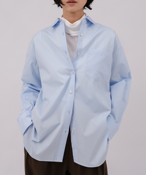 evernavy(エバーネイビー)の「【PREMIUM EASY CARE】オーバーサイズシャツ(シャツ/ブラウス・レディース・ホワイト/ライトブルー/サックスブルー・M)」の11枚目の写真