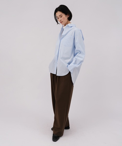 evernavy(エバーネイビー)の「【PREMIUM EASY CARE】オーバーサイズシャツ(シャツ/ブラウス・レディース・ホワイト/ライトブルー/サックスブルー・M)」の12枚目の写真