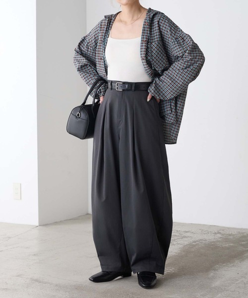 BONLECILL(ボンルシール)の「【マシンウォッシャブル】綺麗easyワンタックコクーンパンツ(その他パンツ・レディース・ブラウン/チャコールグレー/ベージュ/ブラック・S/M/L)」の17枚目の写真