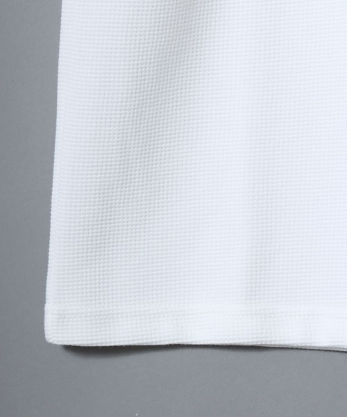 ANPAS(アンパス)の「Dry Waffle Knit Crew Neck Long Sleeve T-Shirt / ドライワッフルクルーネックロンT 長袖Tシャツ メンズ レディース 無地 シンプル ムジT(Tシャツ/カットソー・メンズ・オートミール/オフホワイト/スミクロ・L/LL/M)」の19枚目の写真