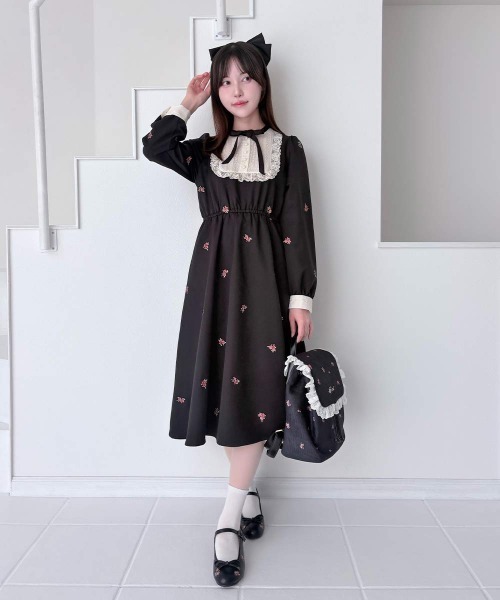 F i.n.t(フィント)の「コットンレース使いプチローズプリントミニリュック/fint フィント(バックパック/リュック・レディース・ブラック/ブラウン・FREE)」の19枚目の写真
