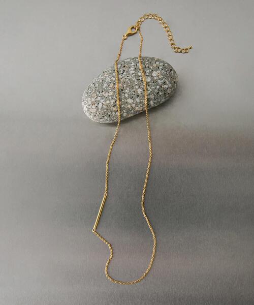 SMELLY(スメリー)の「SMELLY so’ asymmetric bar necklace(ネックレス・レディース・ゴールド・-)」の1枚目の写真