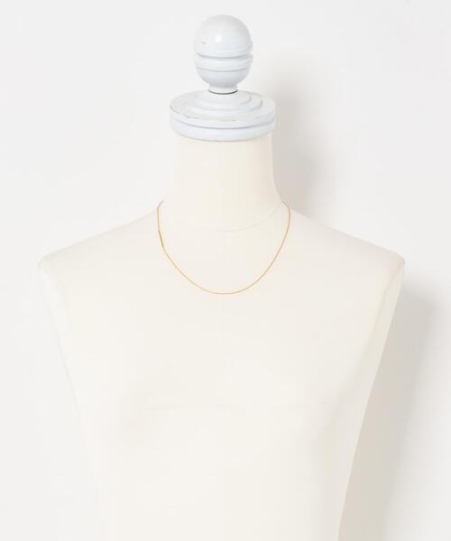 SMELLY(スメリー)の「SMELLY so’ asymmetric bar necklace(ネックレス・レディース・ゴールド・-)」の5枚目の写真