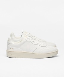VEJA V-90 レザースニーカー