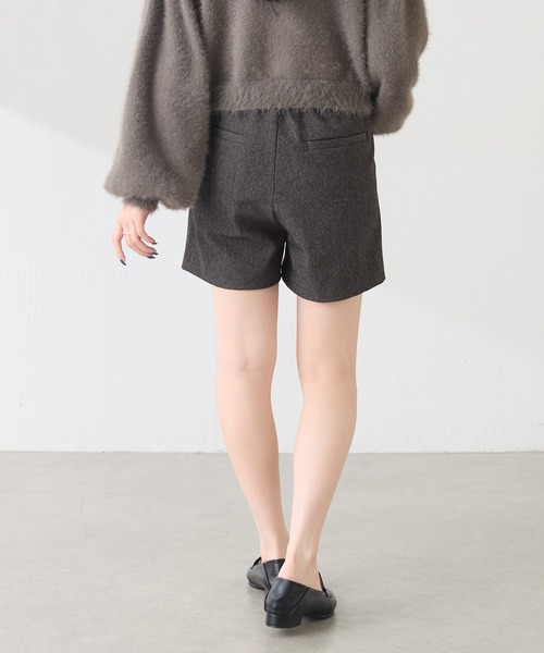 COLLAGE GALLARDAGALANTE(コラージュガリャルダガランテ)の「ショートパンツ/Nuel/セットアップ可(その他パンツ・レディース・ベージュ/チャコールグレー・FREE)」の6枚目の写真