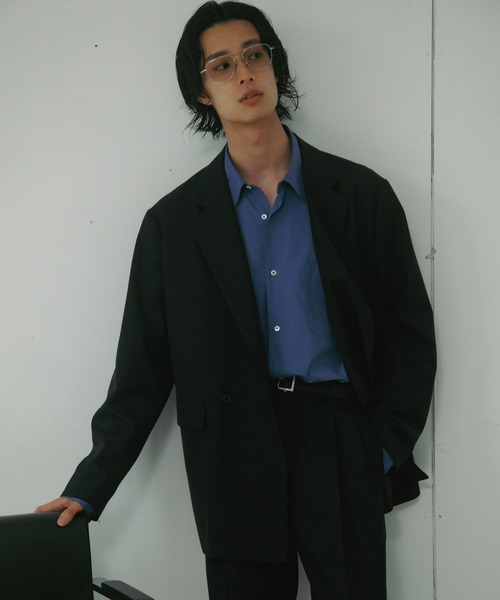 URBAN RESEARCH DOORS(アーバンリサーチドアーズ)の「HT Gabardine Double Jacket(テーラードジャケット・メンズ・ブラック/ネイビー・SMALL/MEDIUM/LARGE)」の4枚目の写真
