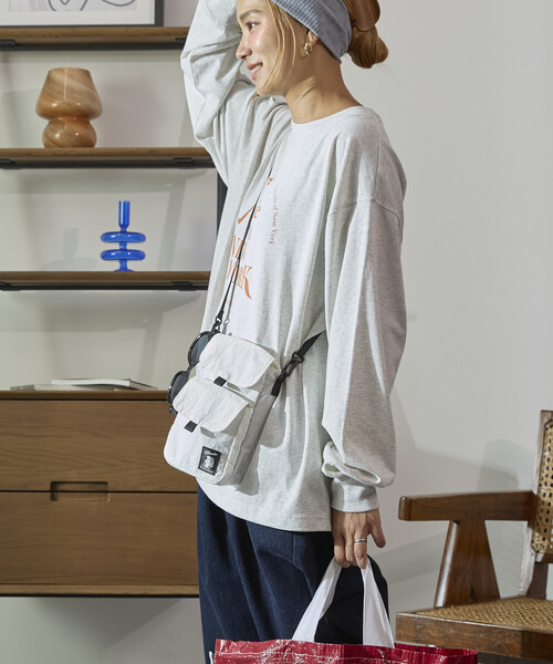 FREAK'S STORE(フリークスストア)の「Cobmaster/コブマスター 別注FISHERMAN POUTCH(ショルダーバッグ・レディース・グレー/ブラック/ホワイト・ONE SIZE)」の7枚目の写真