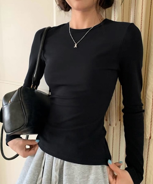ONEP STAR(ワンピスター)の「ベーシックフィット長袖クルーネックカットソー(Tシャツ/カットソー・レディース・グレー/ホワイト/ブラック・FREE)」の1枚目の写真