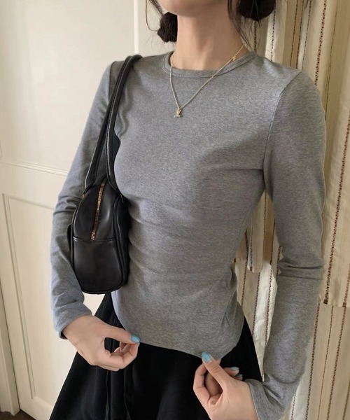 ONEP STAR(ワンピスター)の「ベーシックフィット長袖クルーネックカットソー(Tシャツ/カットソー・レディース・グレー/ホワイト/ブラック・FREE)」の16枚目の写真