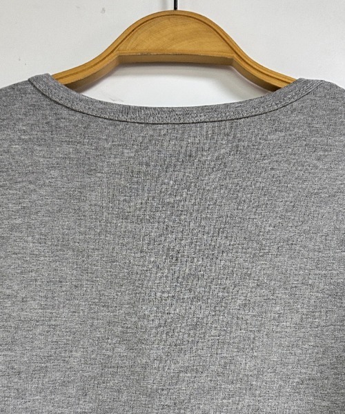 ONEP STAR(ワンピスター)の「ベーシックフィット長袖クルーネックカットソー(Tシャツ/カットソー・レディース・グレー/ホワイト/ブラック・FREE)」の9枚目の写真