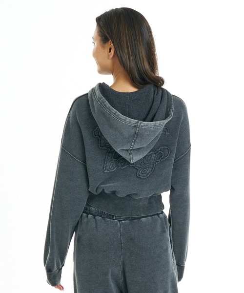 BILLABONG(ビラボン)の「BILLABONG ウィメンズ LOOSE CROPPED WASHED ZIP PARKA パーカー 【2026年秋冬モデル】/ビラボンヴィンテージライククロップドジップアップフーディー(セットアップ対応可)(パーカー・レディース・ライトブルー/ブラック・MEDIUM/LARGE)」の14枚目の写真