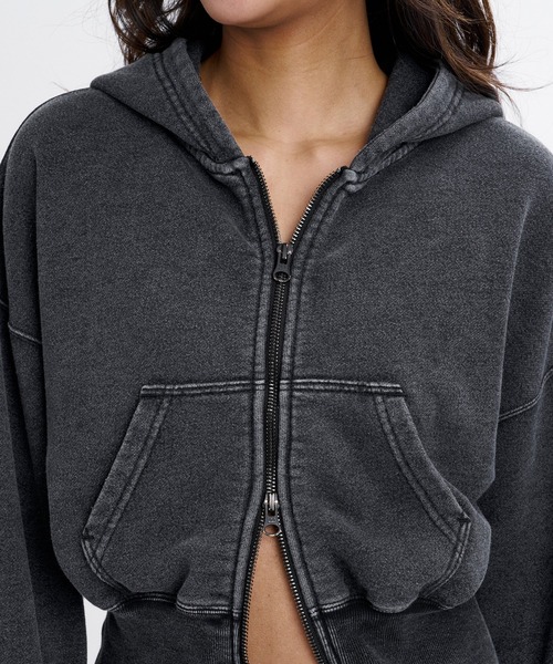BILLABONG(ビラボン)の「BILLABONG ウィメンズ LOOSE CROPPED WASHED ZIP PARKA パーカー 【2026年秋冬モデル】/ビラボンヴィンテージライククロップドジップアップフーディー(セットアップ対応可)(パーカー・レディース・ライトブルー/ブラック・MEDIUM/LARGE)」の18枚目の写真