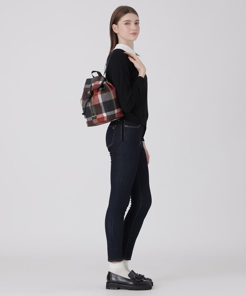 BLUE LABEL CRESTBRIDGE（ブルーレーベルクレストブリッジ）の「クレストブリッジチェックPVCバックパック（ショルダーバッグ・レディース・パープル系その他7・FREE）」の18枚目の写真