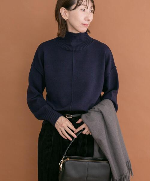 ITEMS URBANRESEARCH（アイテムズ アーバンリサーチ）の「ハイネックワイドニット（ニット/セーター・レディース・ホワイト系その他/オフホワイト/ネイビー/オレンジ・FREE）」の21枚目の写真