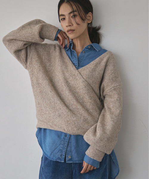 Doux archives(ドゥアルシーヴ)の「【EC先行予約】カシュクールニット(ニット/セーター・レディース・ベージュ/パープル/チャコールグレー・FREE)」の2枚目の写真