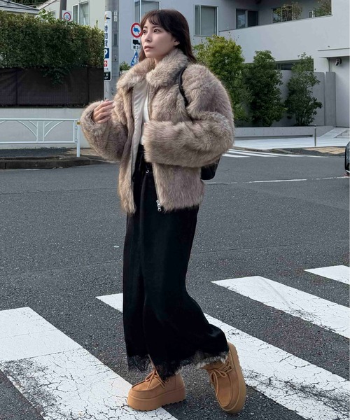 AS KNOW AS plus（アズノゥアズプラス）の「☆Wジップファスナー フェイクファーブルゾン【UNISEX ITEM】 【WEB限定】（ブルゾン・レディース・グレー系/ブラウン系/ベージュ系/アイボリー系・FREE）」の12枚目の写真