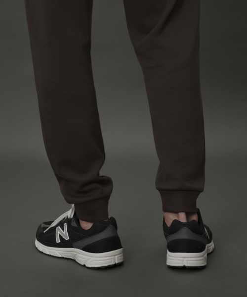 MUSINSA STANDARD（ムシンサスタンダード）の「[リカバリー] ジョガーフィットパンツ [ブラウン]（スウェットパンツ・メンズ・その他・2XL/LARGE/MEDIUM/X-LARGE）」の2枚目の写真
