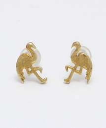 style counsel（スタイルカウンセル）の「【chibi jewels】チビ・ジュエルズ　　フラミンゴスタッズピアス（ＧＯＬＤ）Ｆｌａｍｉｎｇｏ　Ｓｔｕｄ Ｅａｒｒｉｎｇｓ（ピアス（両耳用）・レディース）」