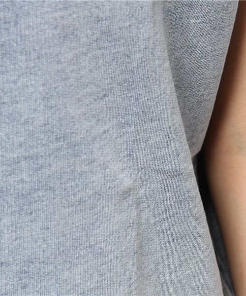 VENCEEXCHANGE（ヴァンスエクスチェンジ）の「インディゴケミカルスリットTシャツ         （Tシャツ/カットソー・レディース・ブルー・MEDIUM）」の6枚目の写真