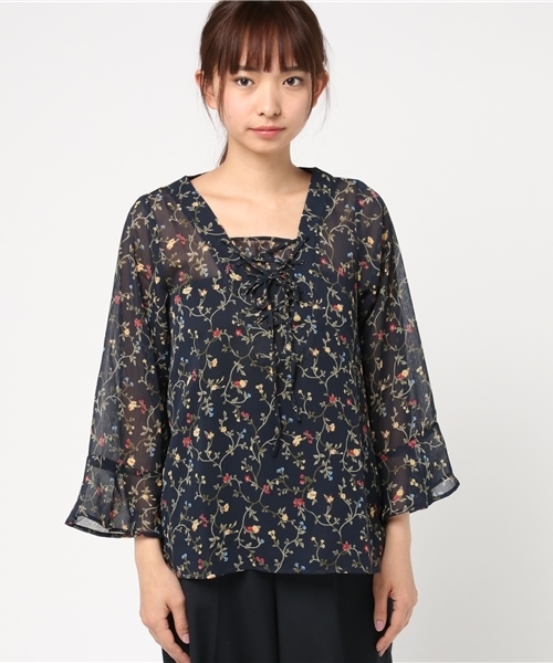 Honeys（ハニーズ）の「レースアップブラウス（シャツ/ブラウス・レディース・ホワイト系その他2/ホワイト系その他/レッド系その他/ブルー系その他2/ブルー系その他・L/M）」の6枚目の写真