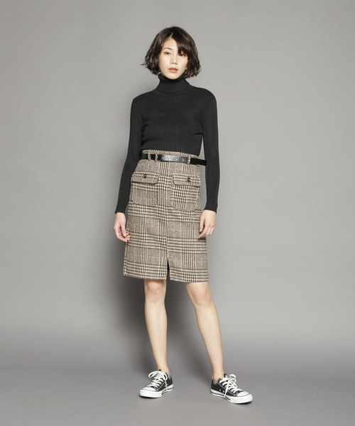 SY3（エスワイスリー）の「＜2018年春夏素材で再入荷！＞★インナーにもトップスにも使えるフィットするサイジング♪タートルネックジャスト丈カラーサマーニット（Tシャツ/カットソー・レディース・ホワイト/ベージュ/ライトブルー/キャメル/ライトグレー/ブラック/アイボリー/ワイン/ライトピンク・FREE）」の15枚目の写真