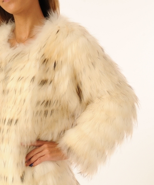 DURAS（デュラス）の「ラクーン段々コート（その他アウター・レディース・ホワイト/ブラック・FREE）」の6枚目の写真