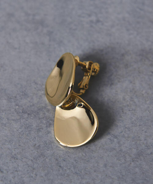 UNITED ARROWS（ユナイテッドアローズ）の「UBCB スプーン イヤリング（イヤリング・レディース・シルバー/ゴールド・FREE）」の11枚目の写真