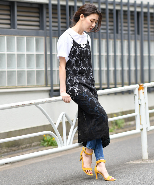 RIVE DROITE（リヴドロワ）の「リーフレースキャミワンピース（ワンピース・レディース・ブラック/オフホワイト・FREE）」の2枚目の写真