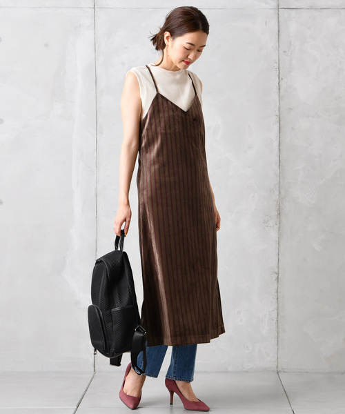 DouDou（ドゥドゥ）の「ベロアストライプOP（ワンピース・レディース・カーキ/キャメル・FREE）」の2枚目の写真