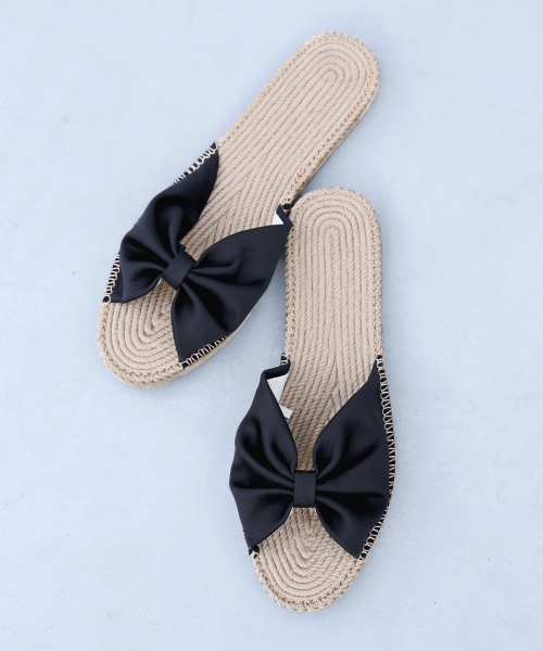 LOWRYS FARM（ローリーズファーム）の「サテンリボンサンダル　819395（サンダル・レディース・ホワイト系その他/ブラック/ベージュ/ブルー系その他/ピンク・MEDIUM/LARGE）」の3枚目の写真