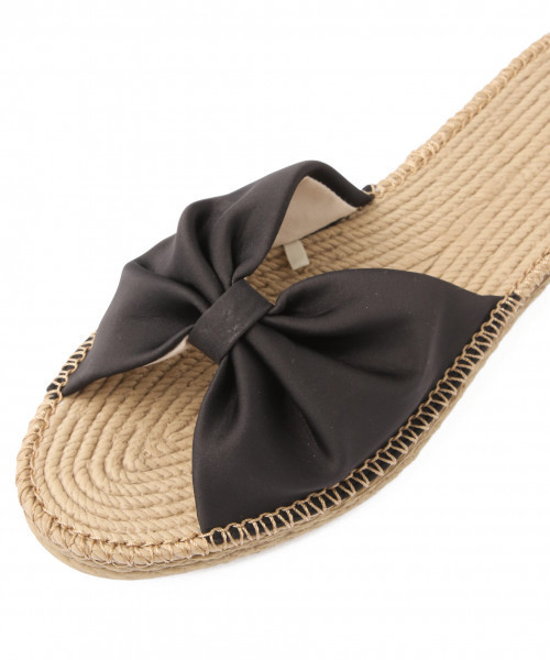 LOWRYS FARM（ローリーズファーム）の「サテンリボンサンダル　819395（サンダル・レディース・ホワイト系その他/ブラック/ベージュ/ブルー系その他/ピンク・MEDIUM/LARGE）」の9枚目の写真