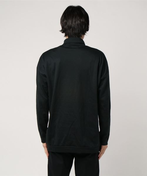 DIET BUTCHER(ダイエットブッチャー)の「【DIET BUTCHER SLIM SKIN】High necked pullover(Tシャツ/カットソー・メンズ・ブラック・2/1)」の2枚目の写真