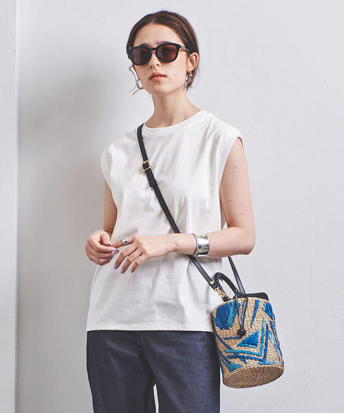 UNITED ARROWS(ユナイテッドアローズ)の「UWSC コットン ノースリーブ カットソー†◆(Tシャツ/カットソー・レディース・ホワイト/ダークブラウン/ネイビー・FREE)」の2枚目の写真