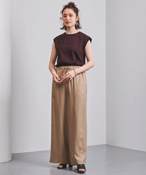 UNITED ARROWS(ユナイテッドアローズ)の「UWSC コットン ノースリーブ カットソー†◆(Tシャツ/カットソー・レディース・ホワイト/ダークブラウン/ネイビー・FREE)」の12枚目の写真