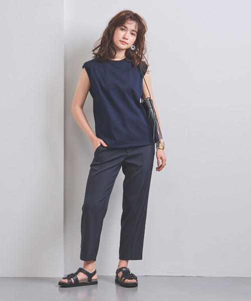 UNITED ARROWS(ユナイテッドアローズ)の「UWSC コットン ノースリーブ カットソー†◆(Tシャツ/カットソー・レディース・ホワイト/ダークブラウン/ネイビー・FREE)」の16枚目の写真