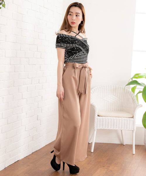 Newlyme(ニューリーミー)の「レース挟みクロスデザインオフショル半袖カットソー(Tシャツ/カットソー・レディース・ホワイト/ブラック/その他・MEDIUM/LARGE)」の9枚目の写真