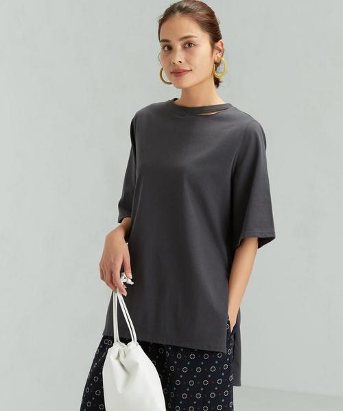 green label relaxing（グリーンレーベルリラクシング）の「＜MGHT＞SC デコルテ スリット ロング Tシャツ（Tシャツ/カットソー・レディース・ワインレッド/ダークグレー/ベージュ/オフホワイト・FREE）」の22枚目の写真