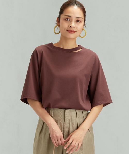 green label relaxing（グリーンレーベルリラクシング）の「＜MGHT＞SC デコルテ スリット ロング Tシャツ（Tシャツ/カットソー・レディース・ベージュ/ダークグレー/ワインレッド/オフホワイト・FREE）」の20枚目の写真