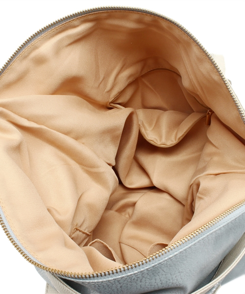 PAPILLONNER（パピヨネ）の「ZIPビッグトート（トートバッグ・レディース・シルバー/アクア・FREE）」の13枚目の写真