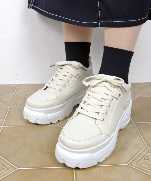 LOVEHUNTER（ラブハンター）の「Love Hunter / 厚底ボリュームソール ダッドスニーカー(1530)（スニーカー・レディース・ホワイト/ブラック/ブラック×ブラック/ベージュ・LL/M/L/S/40/41/42/44/43/SS）」の4枚目の写真