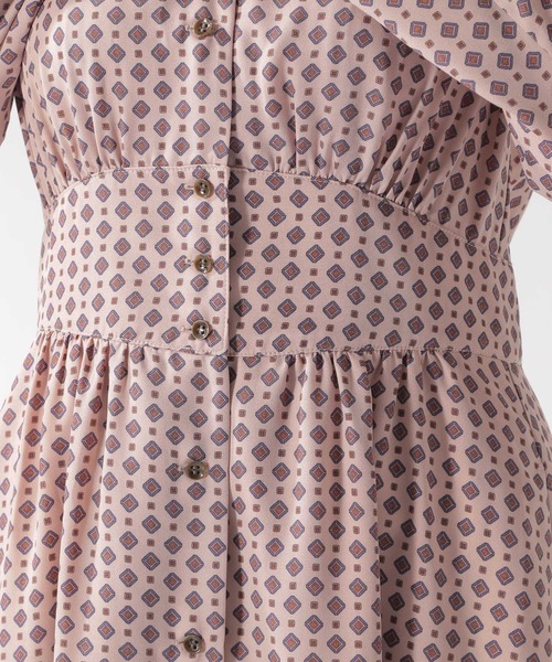 BAYFLOW（ベイフロー）の「ヴィンテージライクワンピース（ワンピース・レディース・ベージュ/ピンク・SMALL/MEDIUM）」の11枚目の写真