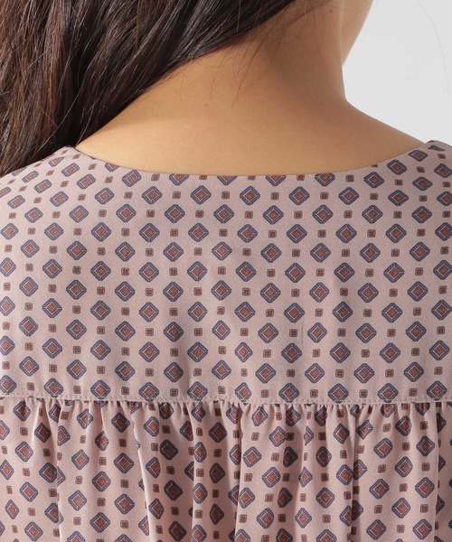 BAYFLOW（ベイフロー）の「ヴィンテージライクワンピース（ワンピース・レディース・ベージュ/ピンク・SMALL/MEDIUM）」の9枚目の写真