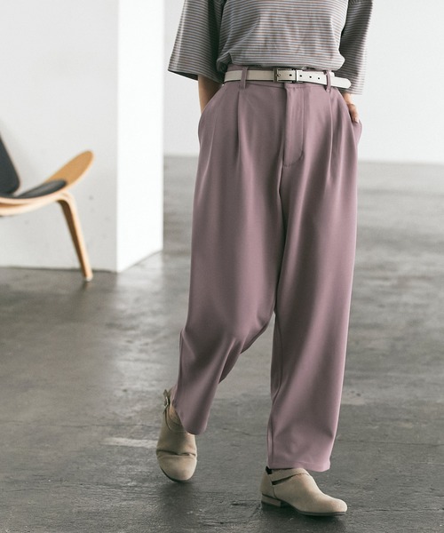 EMMA CLOTHES（エマクローズ）の「梨地ルーズリラックス テパードワイドパンツ EMMA CLOTHES（その他パンツ・メンズ・ブラック/ダークブラウン/グレー系その他/ブラウン系その他/ベージュ系その他/グリーン系その他/グレイッシュベージュ/ダークネイビー/ライラック・M/L/S）」の9枚目の写真