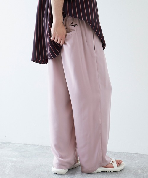 Kappa（カッパ）の「Kappa / カッパ 別注 ロゴ刺繍 イージータックワイドパンツ（スラックス・メンズ・チャコールグレー/アイボリー/ベージュ/ブラック/ライラック/サックスブルー/ブラウン系その他/グレー系その他/ライトグレー/ブルー系その他・L/M）」の10枚目の写真