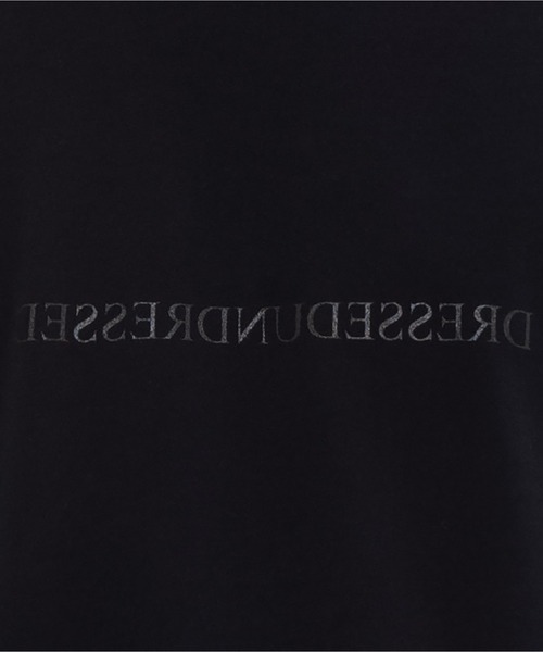 DRESSEDUNDRESSED（ドレスドアンドレスド）の「Invert Logo Print T-Shirt（Tシャツ/カットソー・メンズ・ホワイト/ブラック・2/4/3）」の7枚目の写真