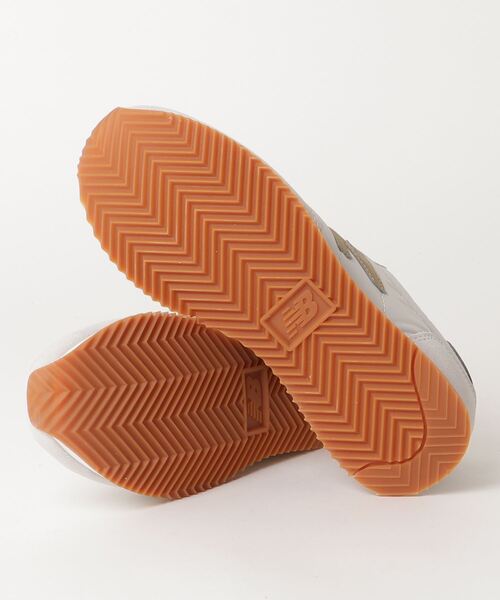 NEW BALANCE(ニューバランス)の「WL720(スニーカー・レディース・オフホワイト/ピンク/ネイビー・22.5cm/23.5cm/24.5cm/24.0cm/23.0cm/22.0cm/25.0cm)」の5枚目の写真