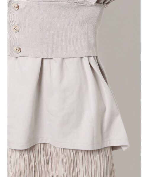 dazzlin（ダズリン）の「フリルコルセットベスト（ベスト・レディース・アイボリー/モカ/グレー・FREE）」の14枚目の写真