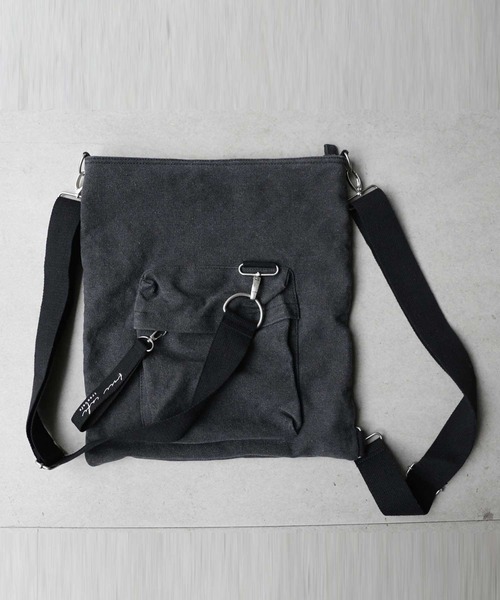 antiqua(アンティカ)の「2wayミリタリー変形リュック(バックパック/リュック・レディース・ブラック/カーキ・FREE)」の9枚目の写真