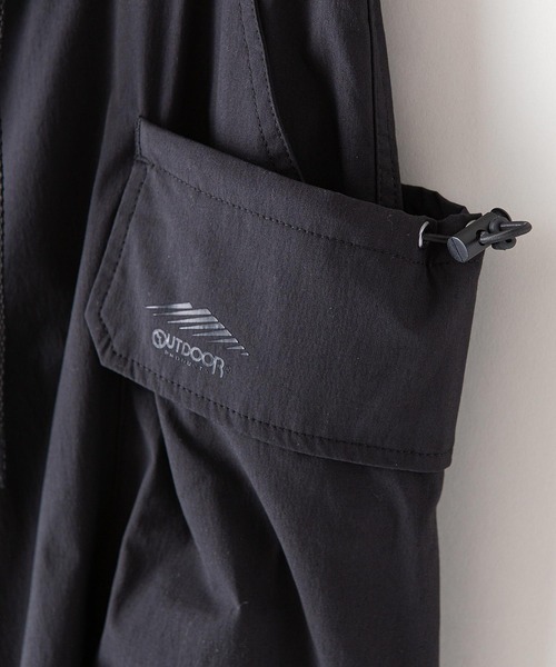 OUTDOOR PRODUCTS APPAREL(アウトドアプロダクツアパレル)の「「着るBAG」シリーズ 7ポケットカーゴパンツ 撥水/ストレッチ機能付き(カーゴパンツ・メンズ・ブラック/ベージュ・MEDIUM/LARGE/SMALL/X-LARGE)」の6枚目の写真